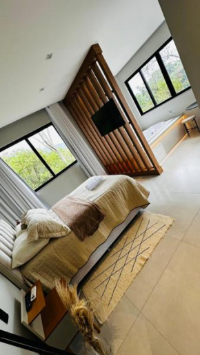 Loft Aconchegante em Petrópolis RJ com Vista Deslumbrante para as Montanhas Perfeito para sua Temporada